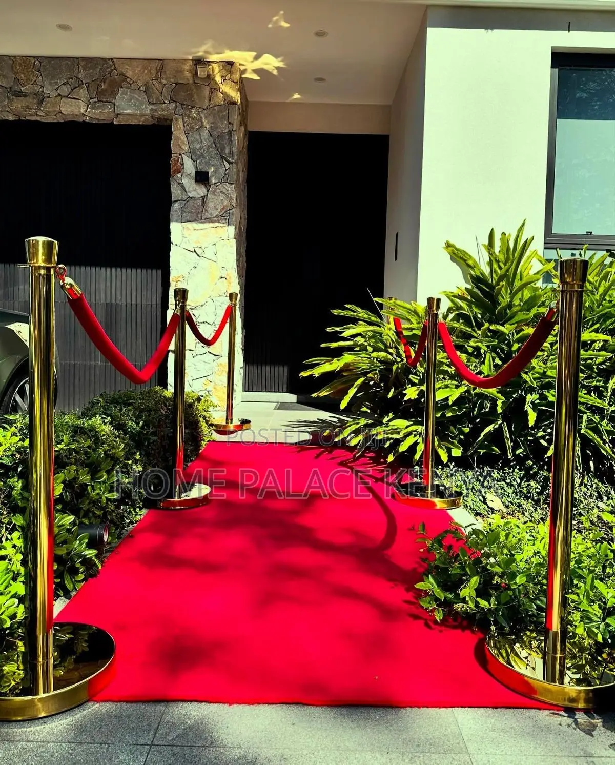 Crowd Control;Luxury Red Rope Stanchion Set With Two Gold Metal Stands