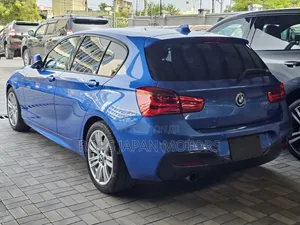BMW 118i 2018 Blue