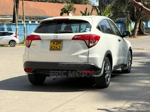 Honda Vezel 2016 White