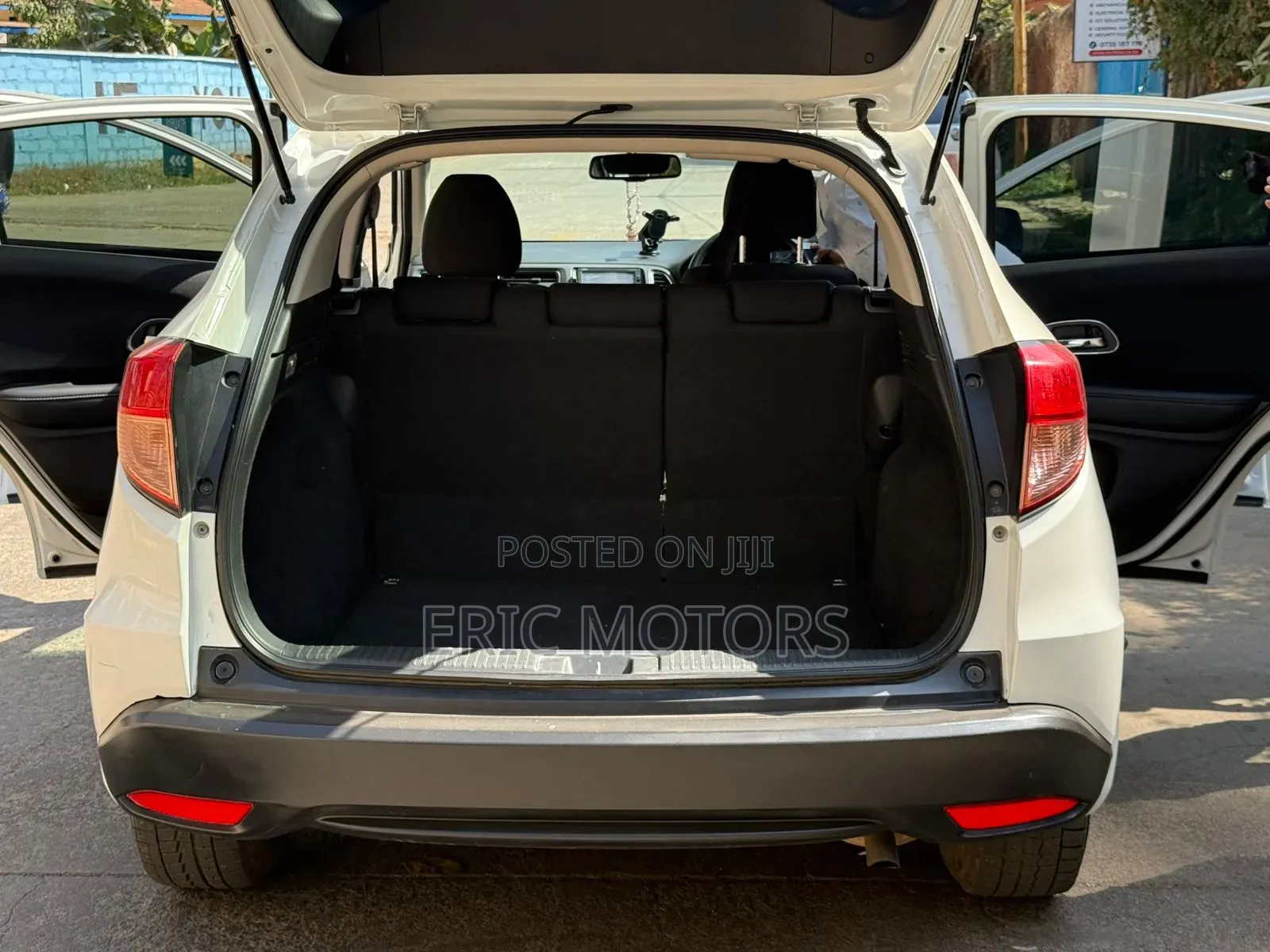 Honda Vezel 2016 White