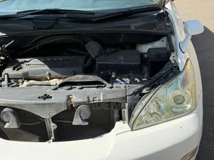 Toyota Harrier 2013 White