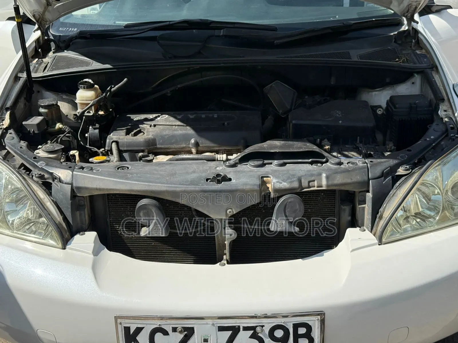 Toyota Harrier 2013 White