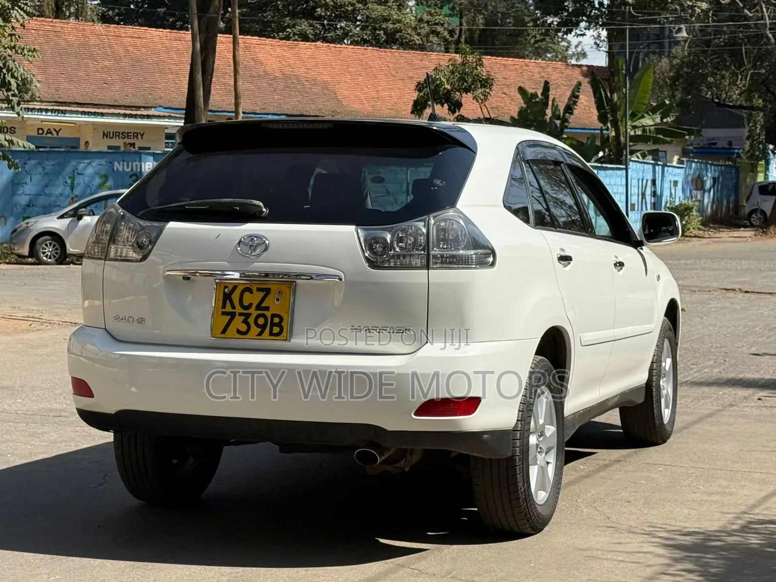Toyota Harrier 2013 White