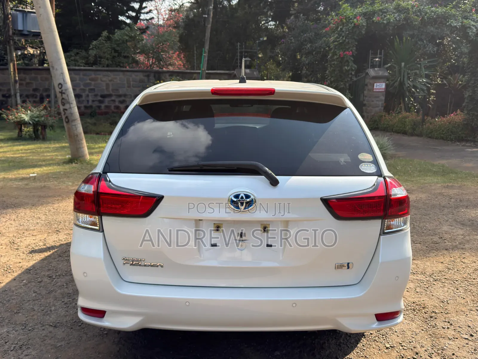 Toyota Corolla Fielder 2019 White
