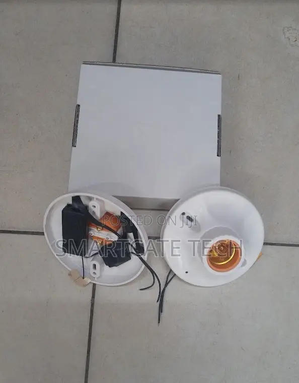 Spy Camera in Light Bulb Holder Base 1080P HD Wireless