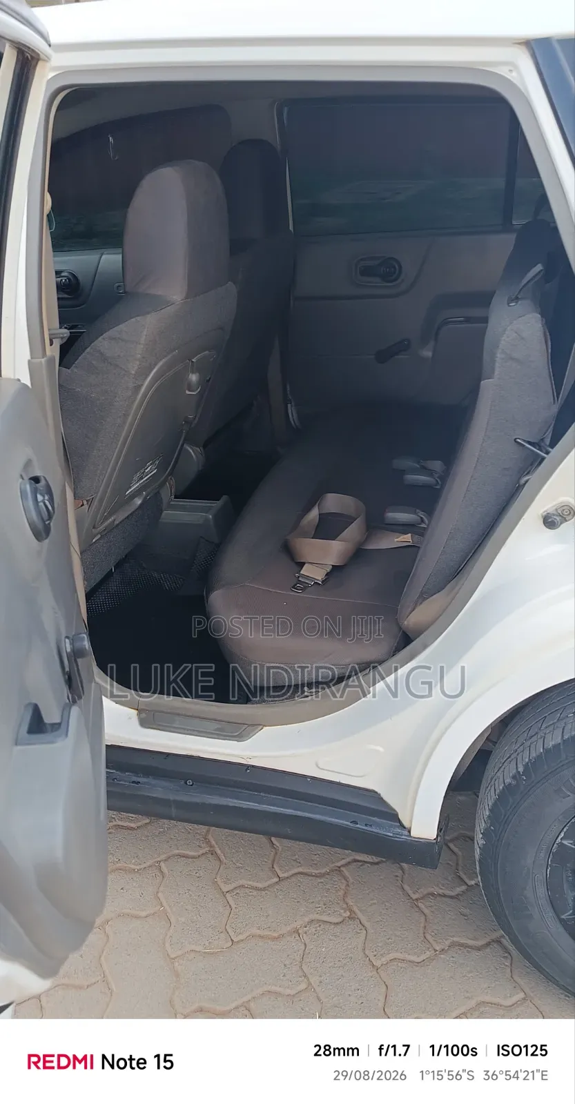 Nissan Advan 2011 Beige