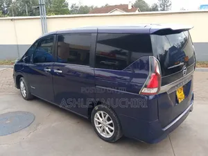 Nissan Serena 2017 Blue