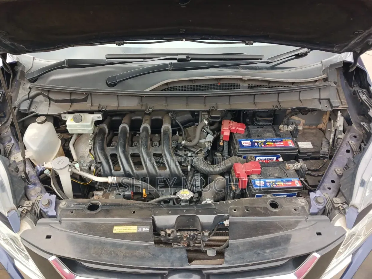 Nissan Serena 2017 Blue