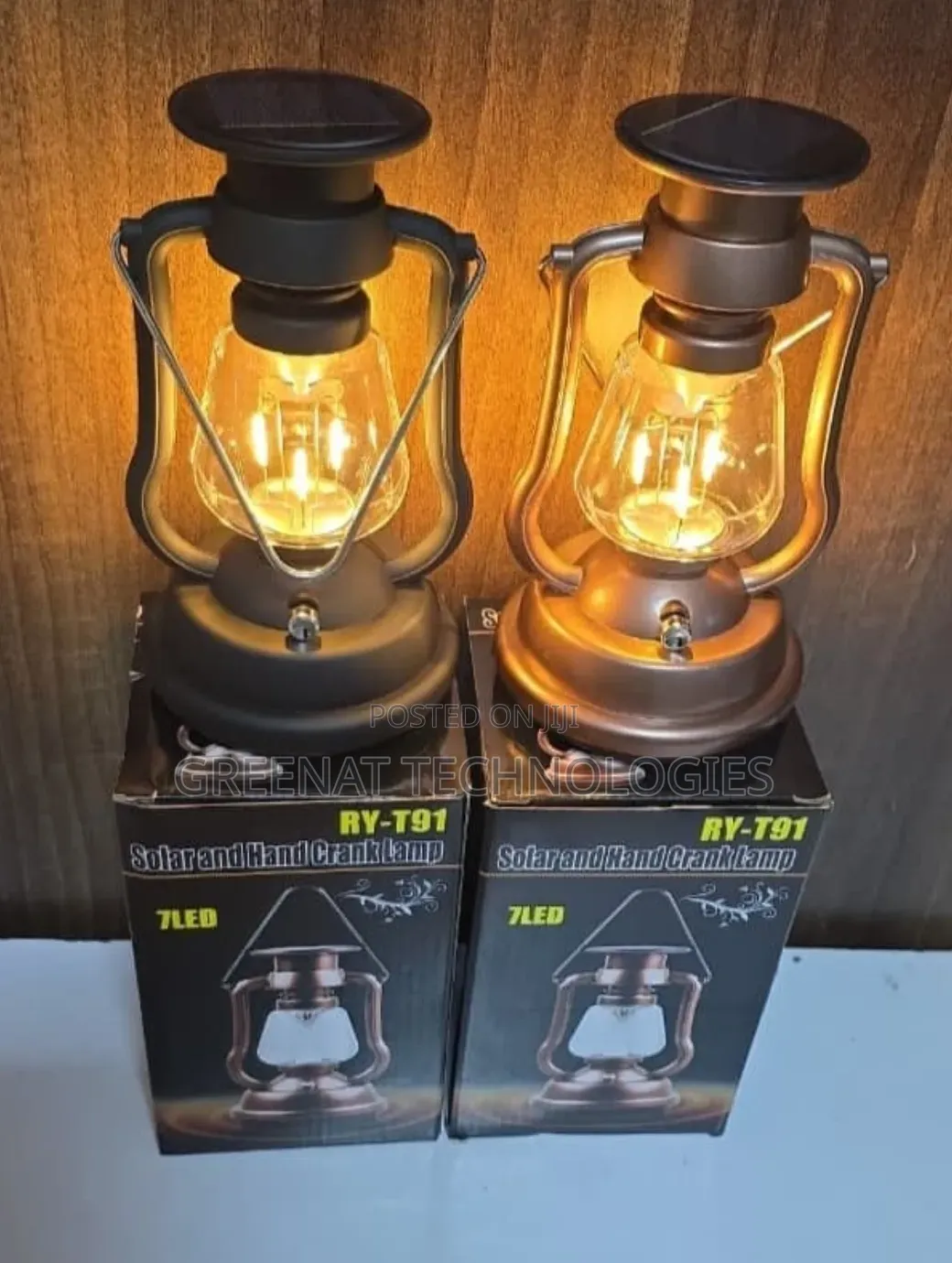 RY-T91 Solar and Hand Crank Lamp 7 LED Vintage Lamp Rechargeable