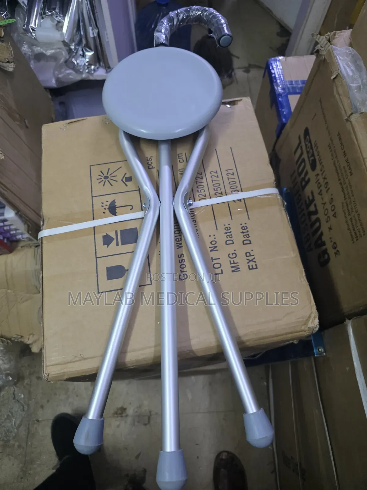 Walking Stick With Chair – Foldable Walking Cane Seat