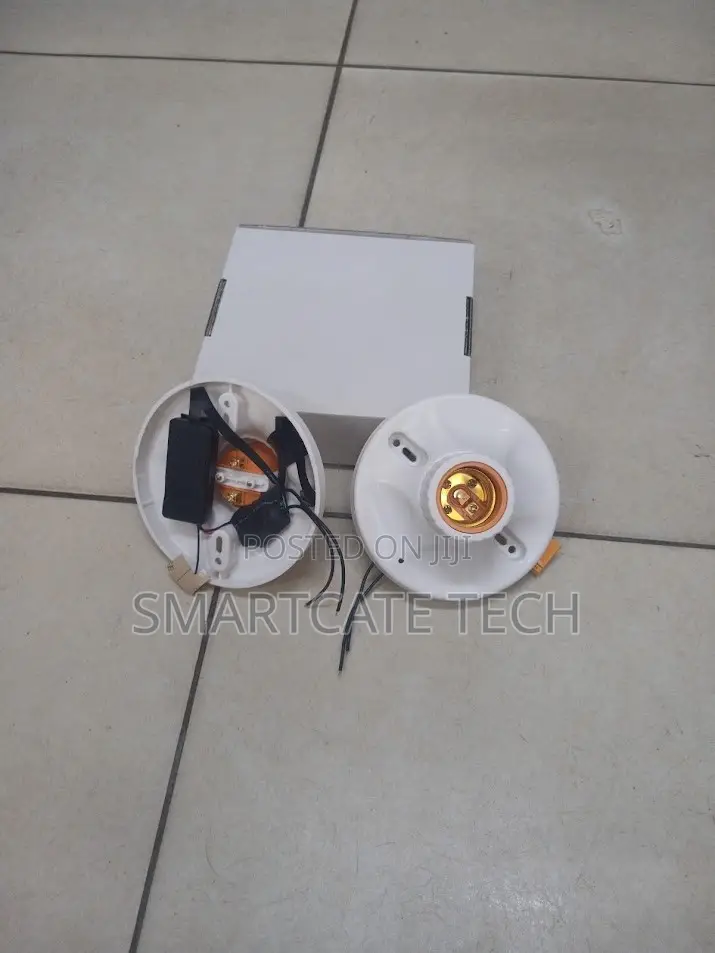 360° Hidden Bulb Holder Camera – Wireless Security