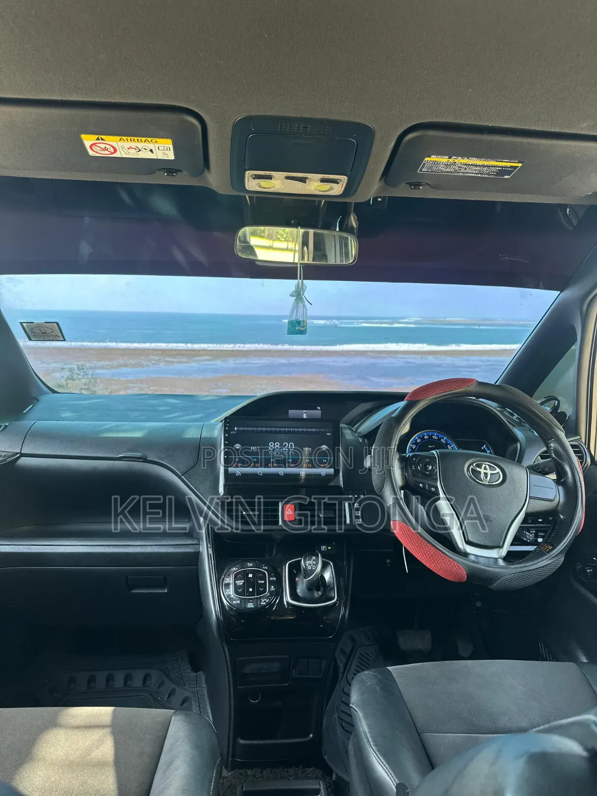 Toyota Noah 2017 Black