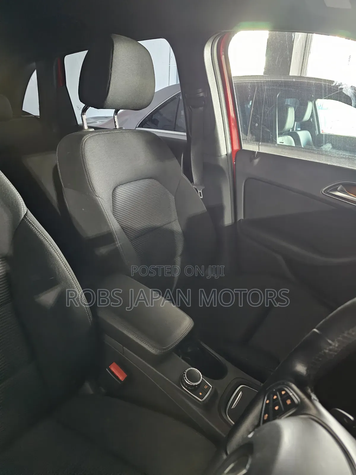 Mercedes-Benz B-Class 2018 Red