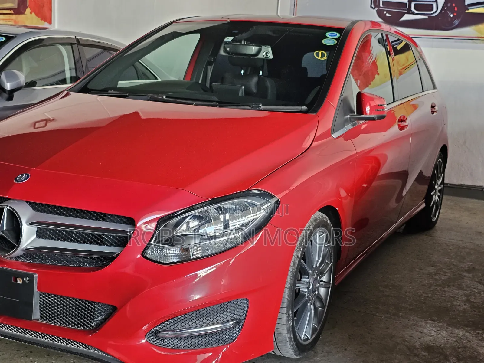 Mercedes-Benz B-Class 2018 Red