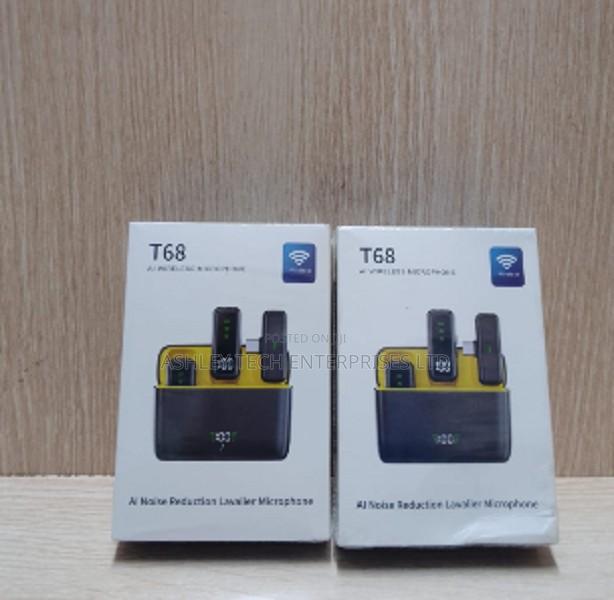 T68 Plug & Play Wireless Microphone - main view