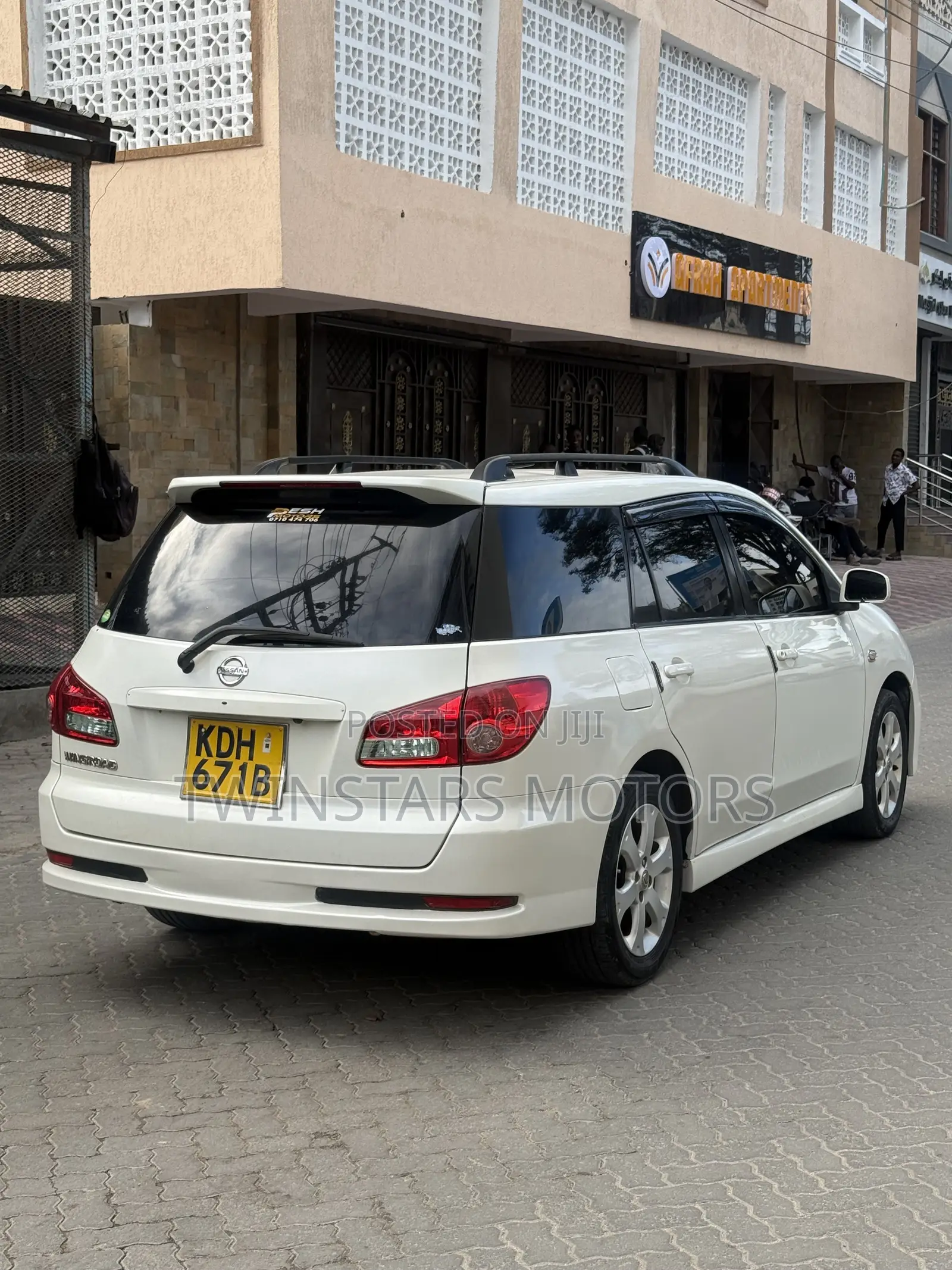 Nissan Wingroad 2015 White