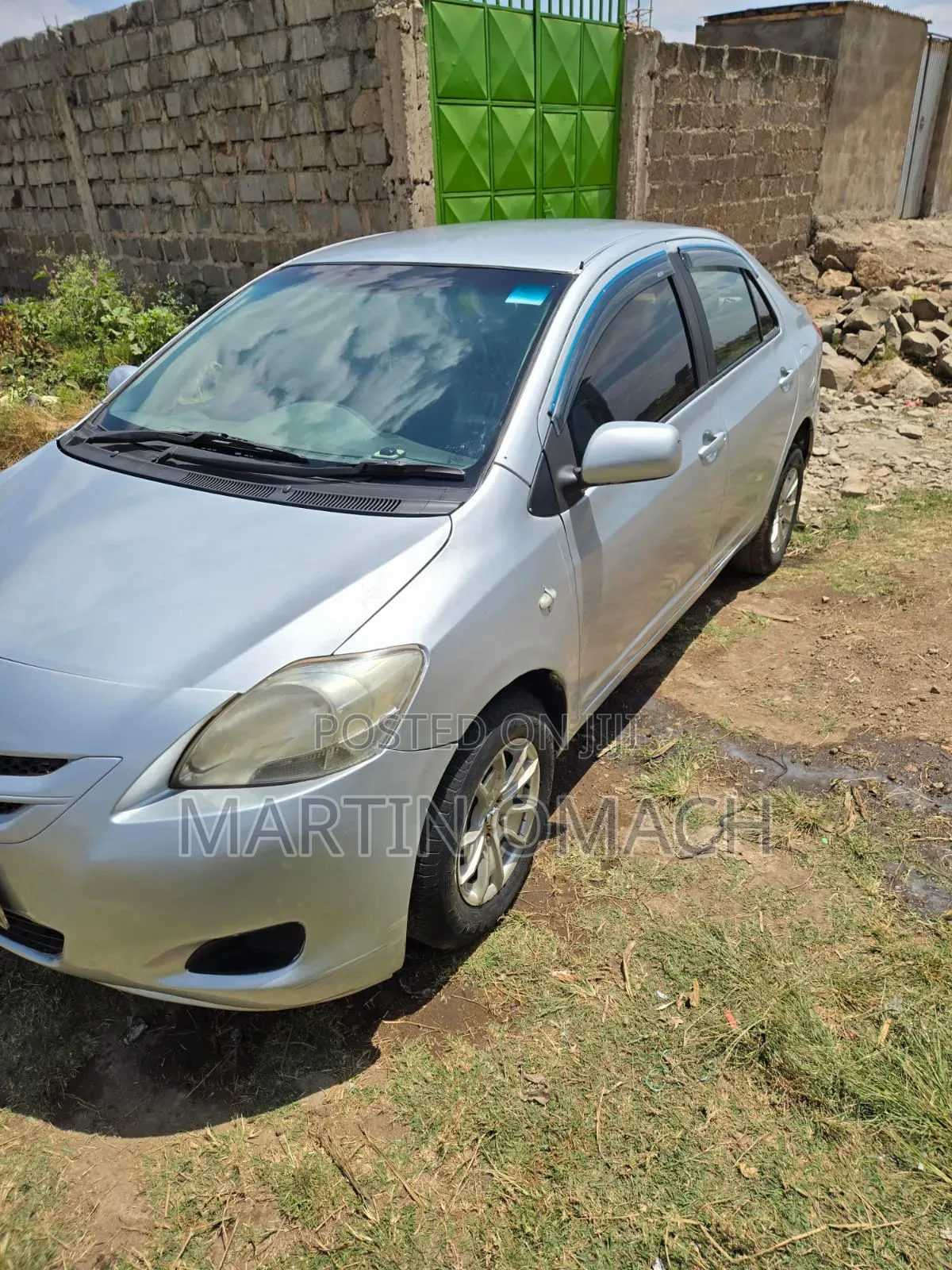 Toyota Belta 2006 Silver
