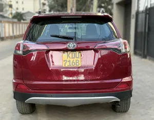 Toyota RAV4 2018 Red