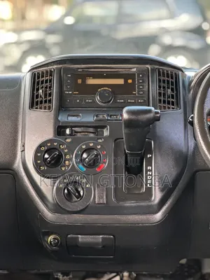 Toyota TownAce 2012 White