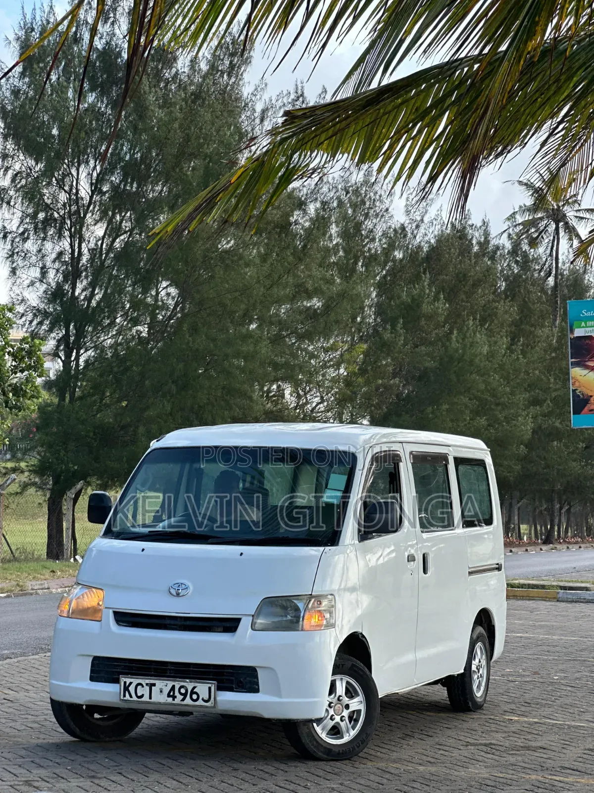 Toyota TownAce 2012 White