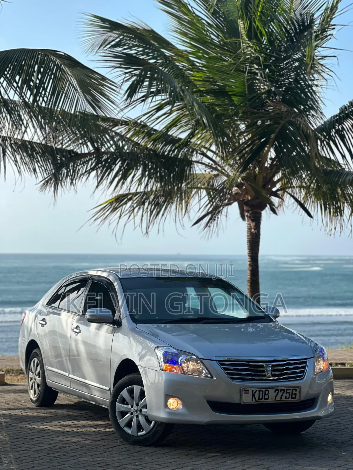Toyota Premio 2015 Silver