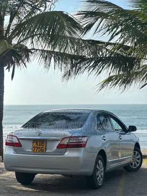 Toyota Premio 2015 Silver