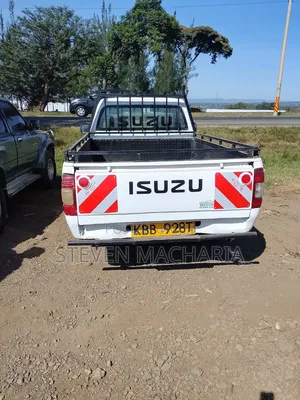 Isuzu D-MAX 2008 White