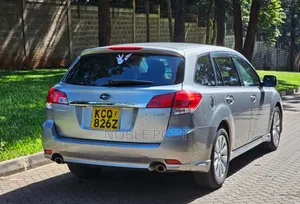 Subaru Legacy 2011 Silver