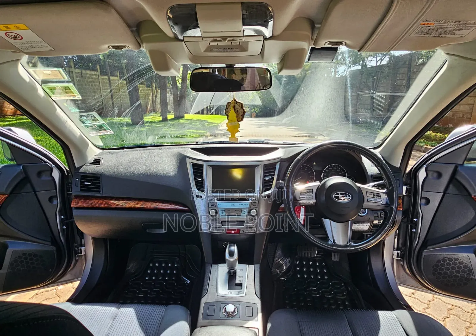 Subaru Legacy 2011 Silver