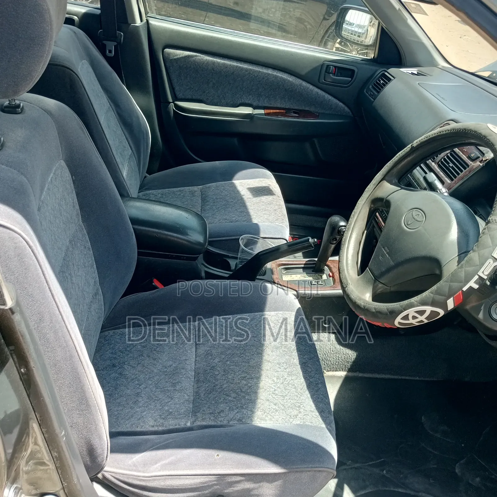 Toyota Corona Premio 2000 Gray