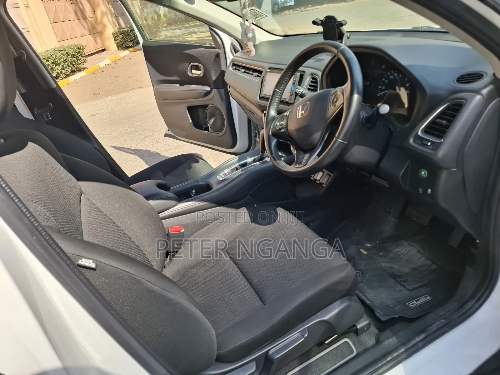 Honda Vezel 1.5 2WD 2016 White