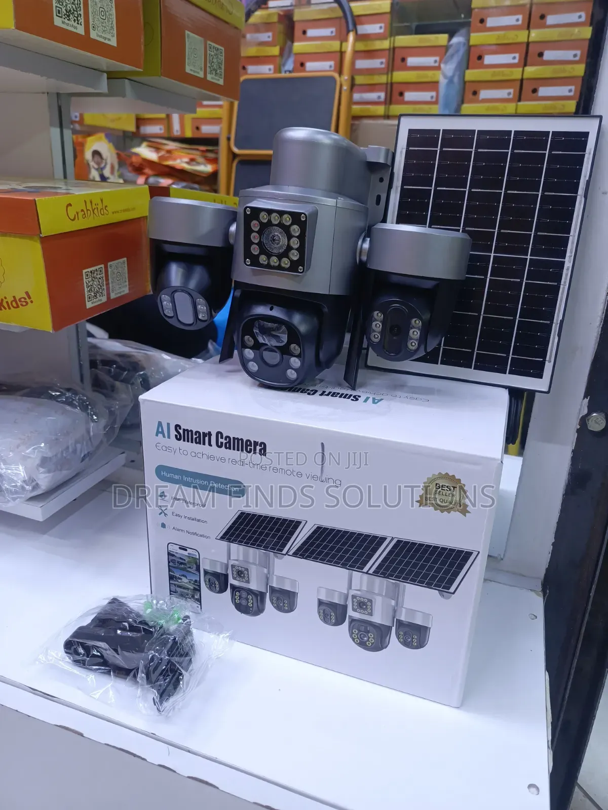 Triple Lens Solar Security Camera 4G SIM Card Supported  Auto Tracking