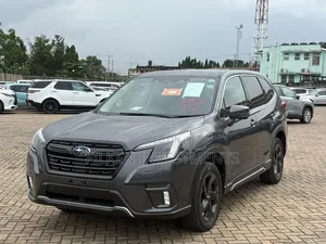 Subaru Forester 2022 Gray