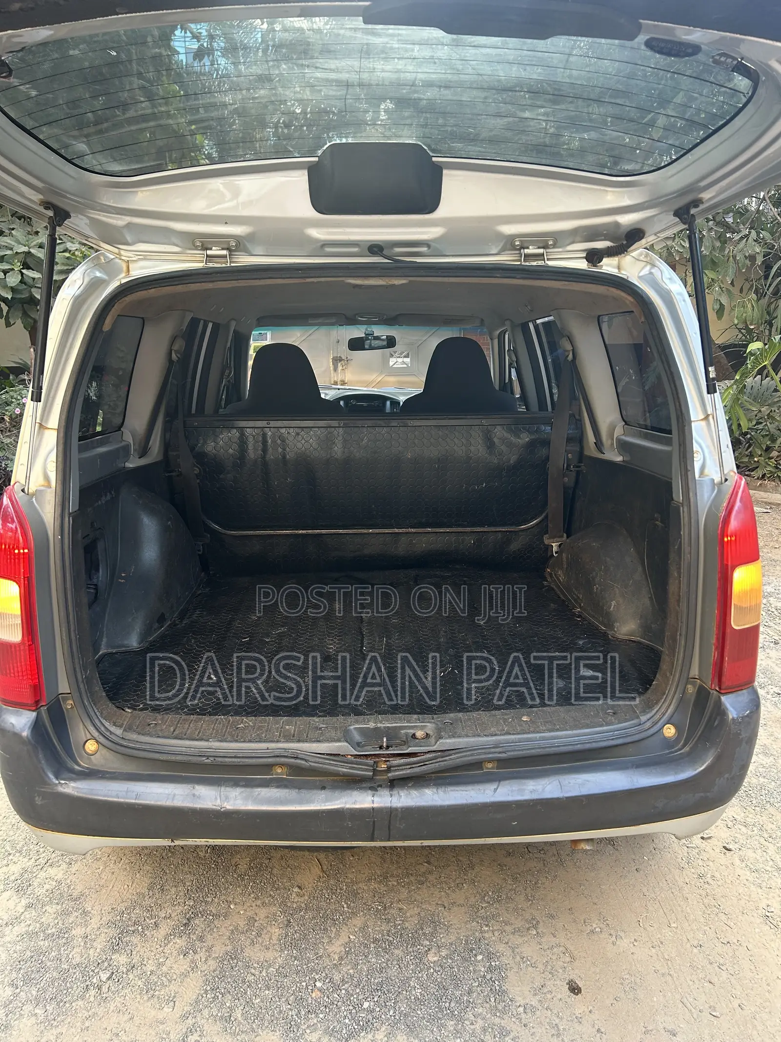 Toyota Probox 1.5 DX 2WD 2012 Silver