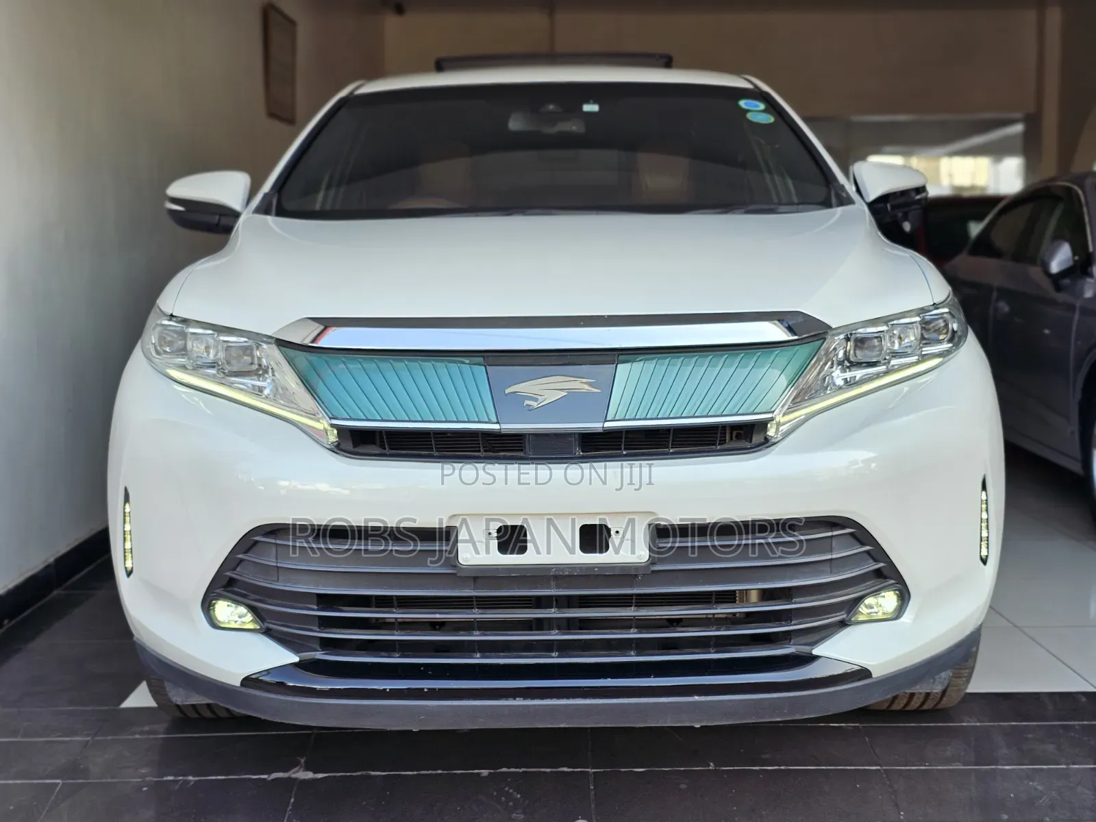 Toyota Harrier 2019 Off white
