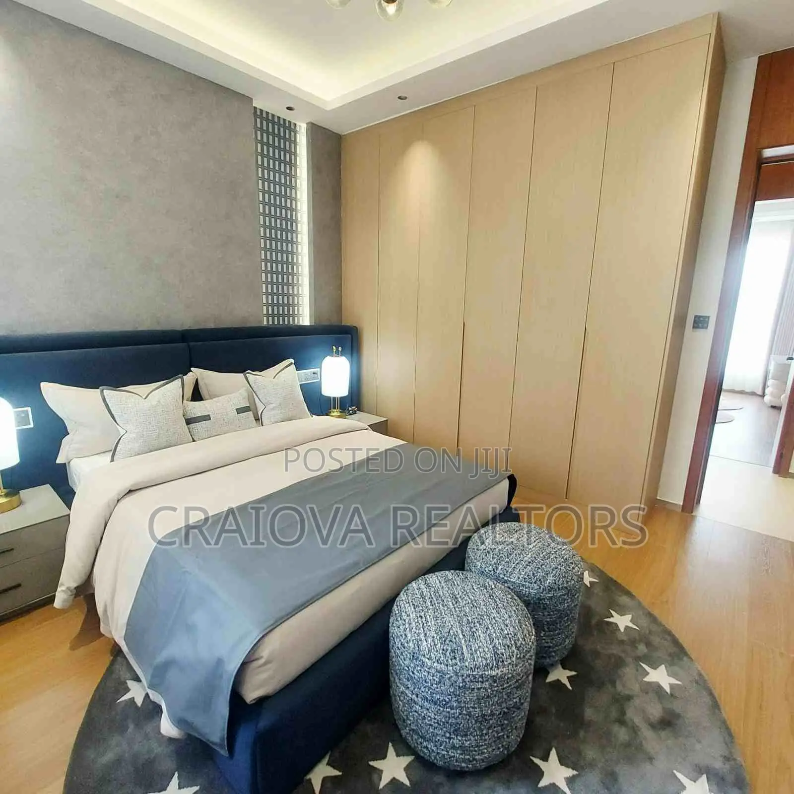 5bdrm Apartment in Spring Valley for sale