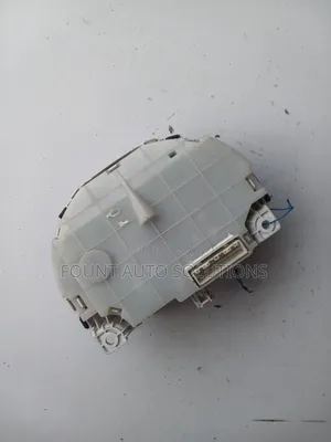 Dashboard Clock Daihatsu