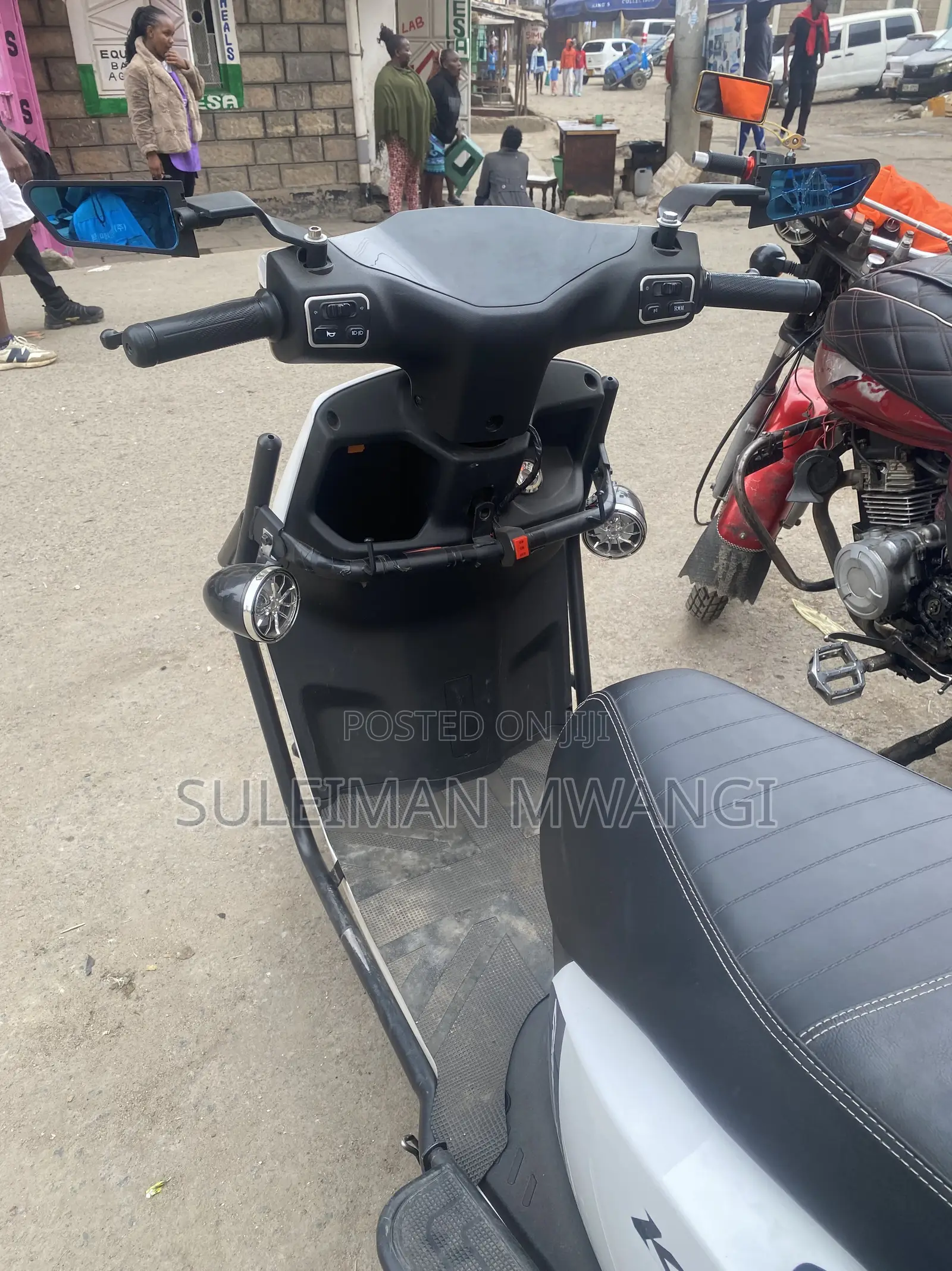 Custom Built Motorcycles 2025 White