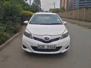 Toyota Corolla Fielder 2014 Silver