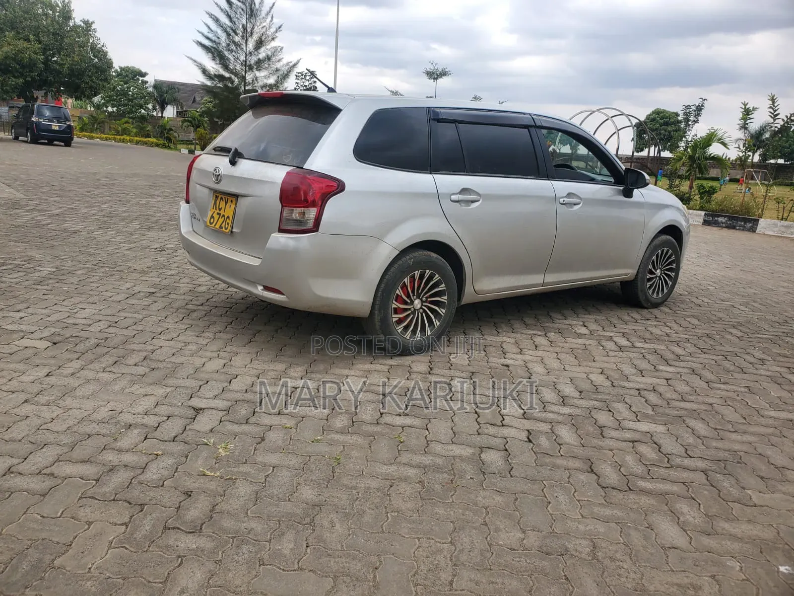 Toyota Corolla Fielder 2014 Silver