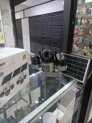 ☀ Powered by the Sun,Ultimate 3-Lens 4G Security Camera