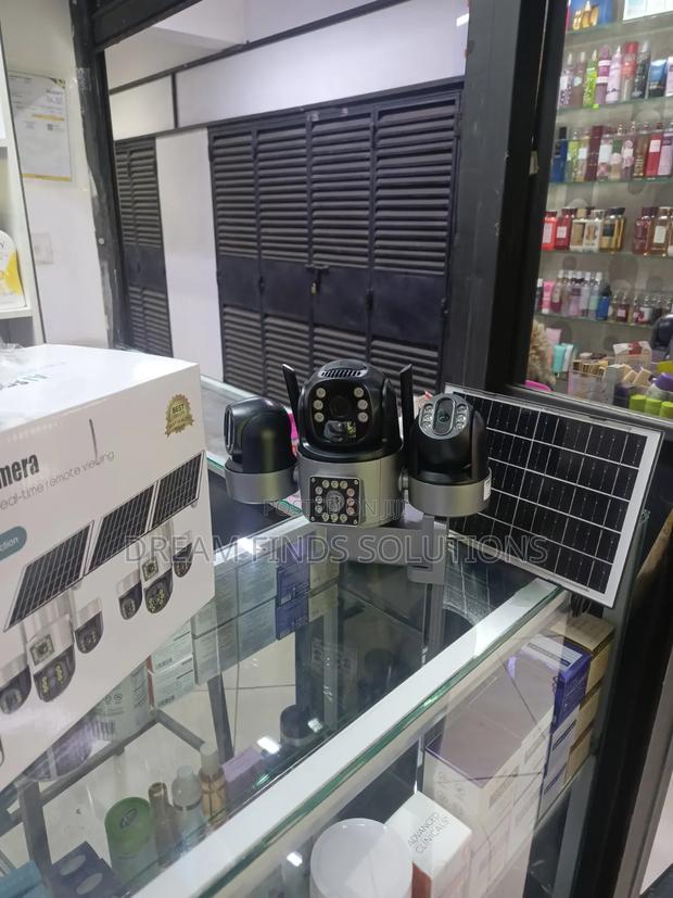 ☀ Powered by the Sun,Ultimate 3-Lens 4G Security Camera