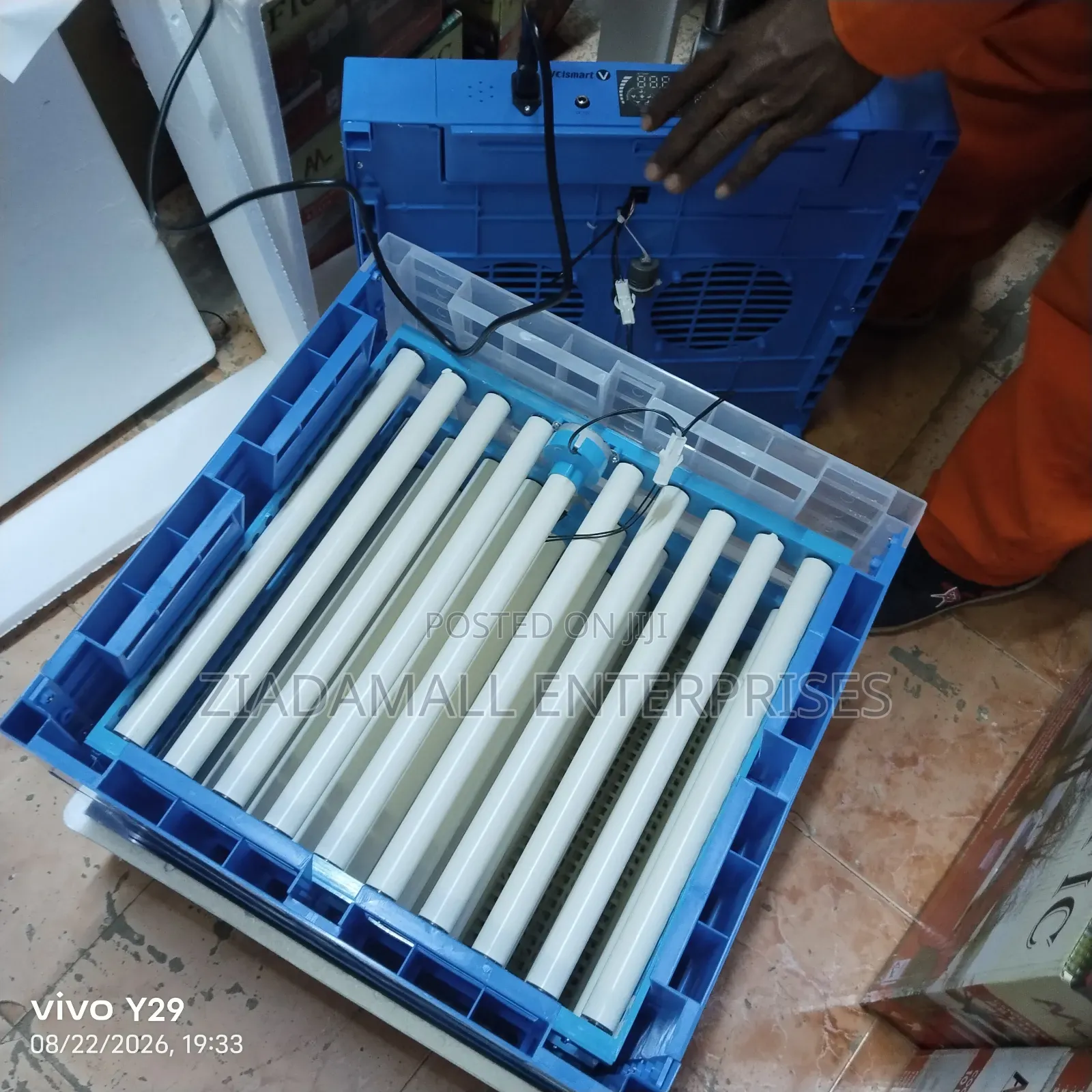 High-Capacity 192 Egg Incubator – Chicken Hatching Machine