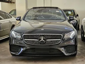 Mercedes-Benz E200 2019