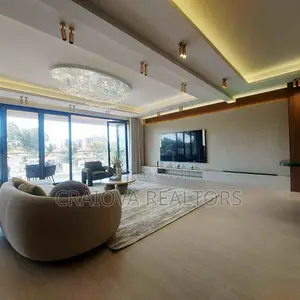 5bdrm Apartment in Spring Valley for sale