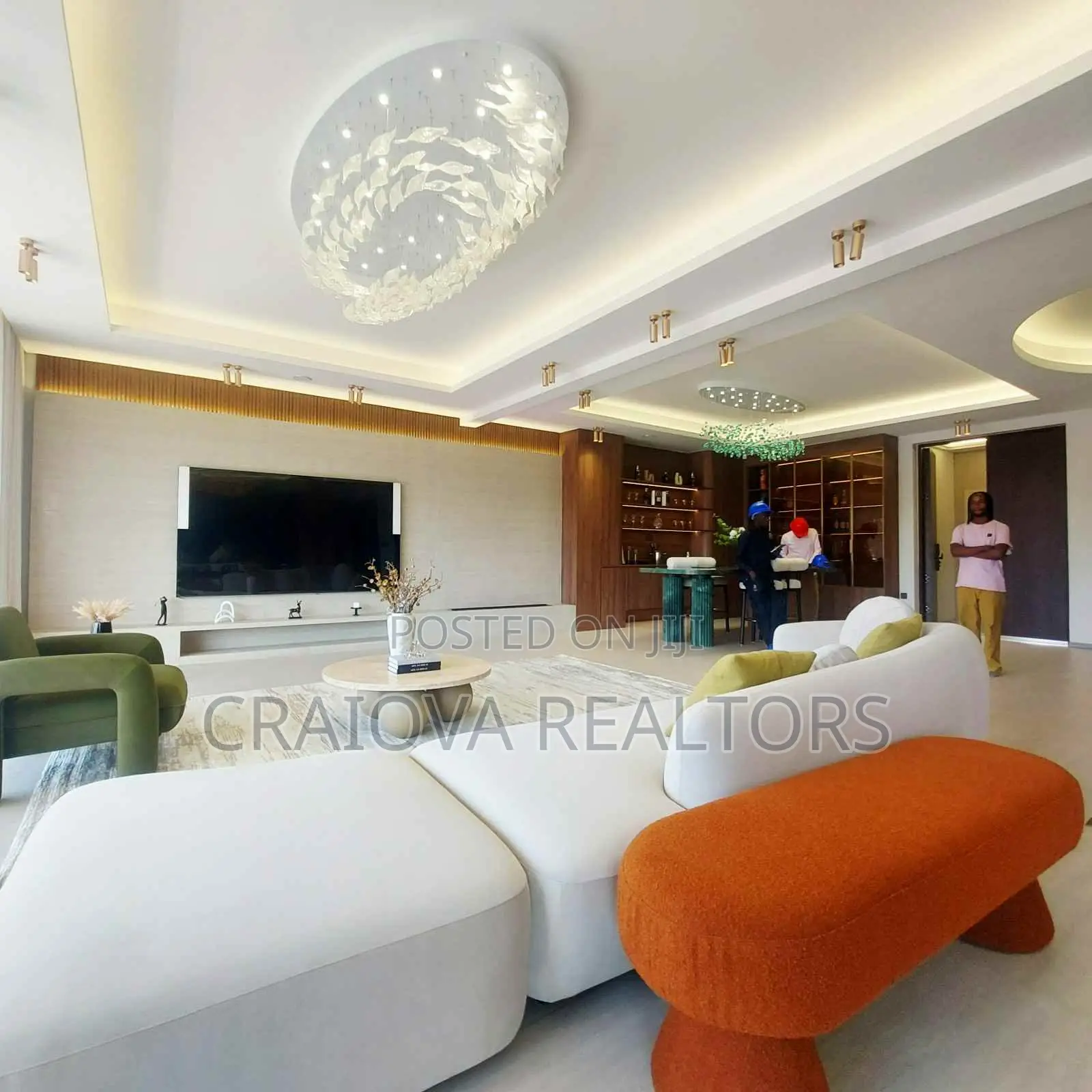 5bdrm Apartment in Spring Valley for sale