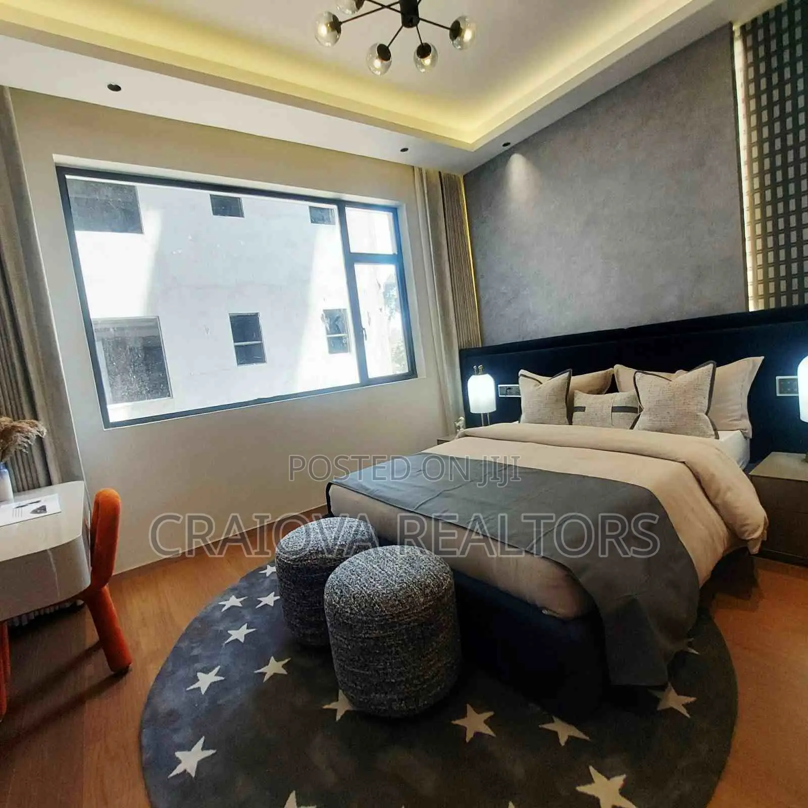 5bdrm Apartment in Spring Valley for sale