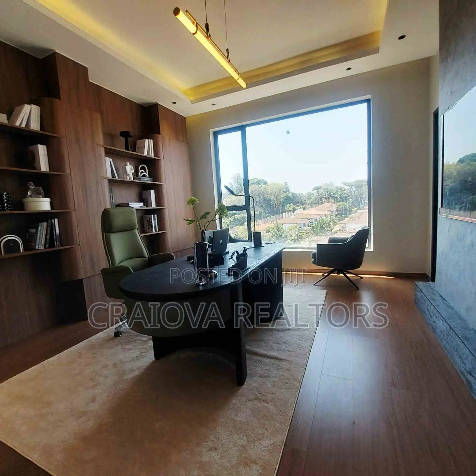 5bdrm Apartment in Spring Valley for sale