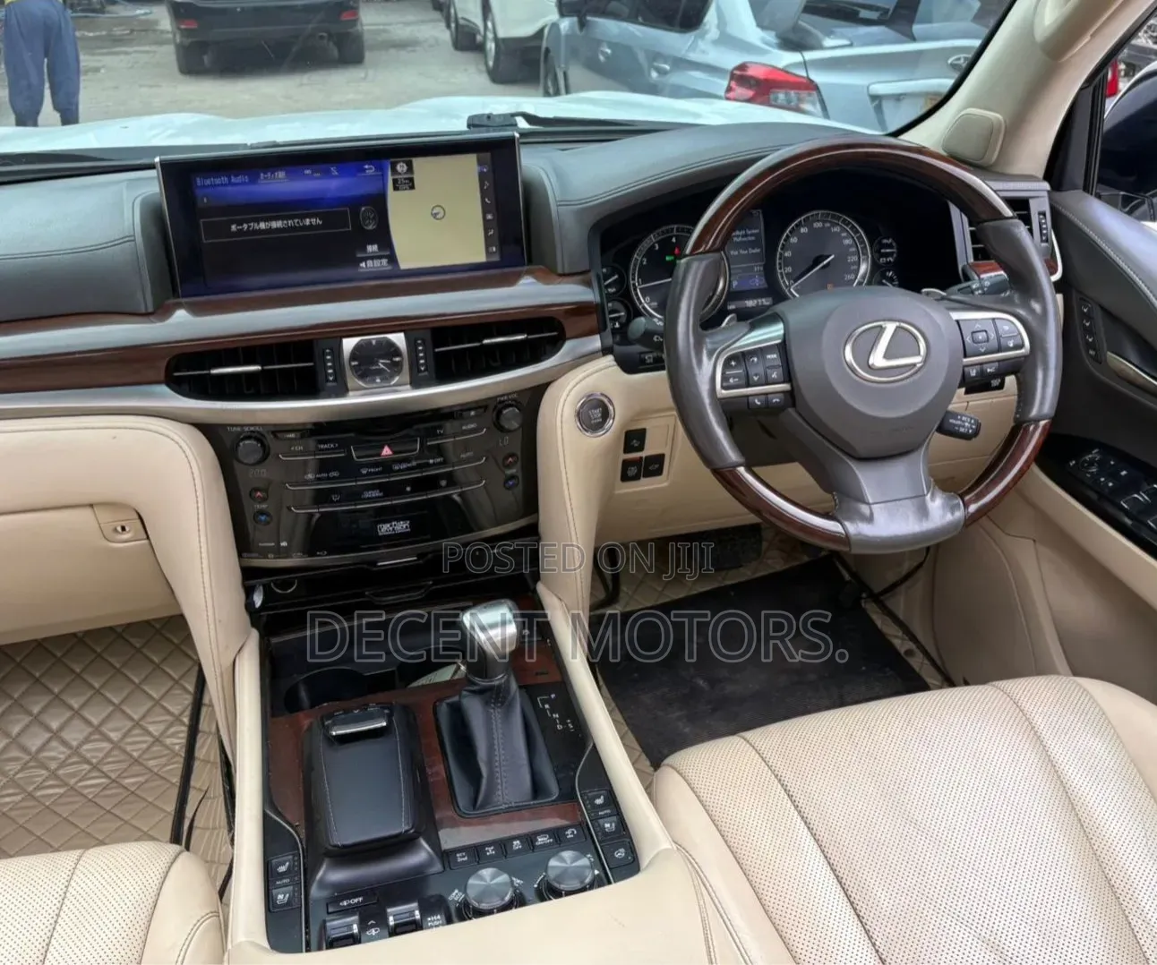 Lexus LX 2016 White