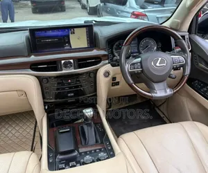 Lexus LX 2016 White